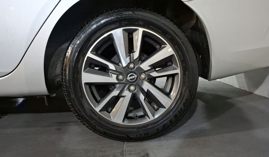 Nissan Versa 1.6 ADVANCE CVT Sedan 2024
