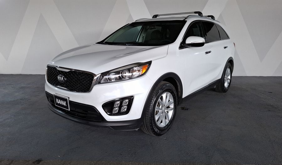 Kia Sorento 2.4 LX AUTO Suv 2018