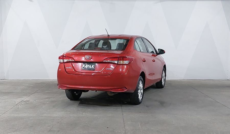 Toyota Yaris 1.5 SEDAN CORE AUTO Sedan 2018
