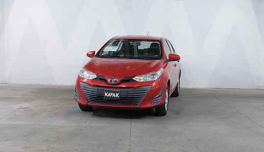 Toyota • Yaris