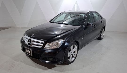 Mercedes Benz • Clase C
