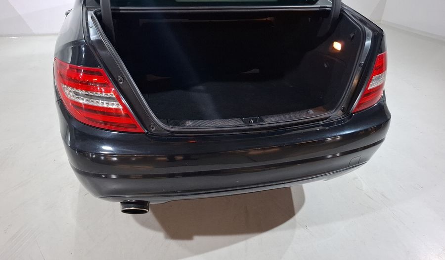Mercedes Benz Clase C 1.8 200 EXCLUSIVE AT Sedan 2012