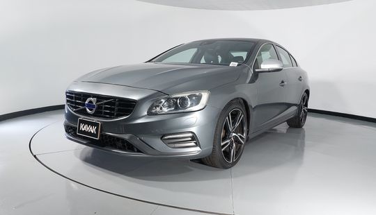 Volvo • S60