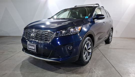 Kia • Sorento
