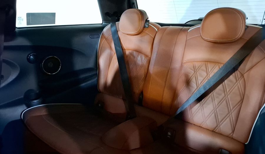Mini Cooper S 2.0 COOPER HOT CHILI DCT Hatchback 2019