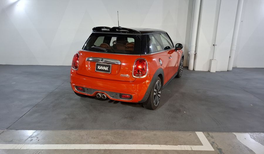 Mini Cooper S 2.0 COOPER HOT CHILI DCT Hatchback 2019