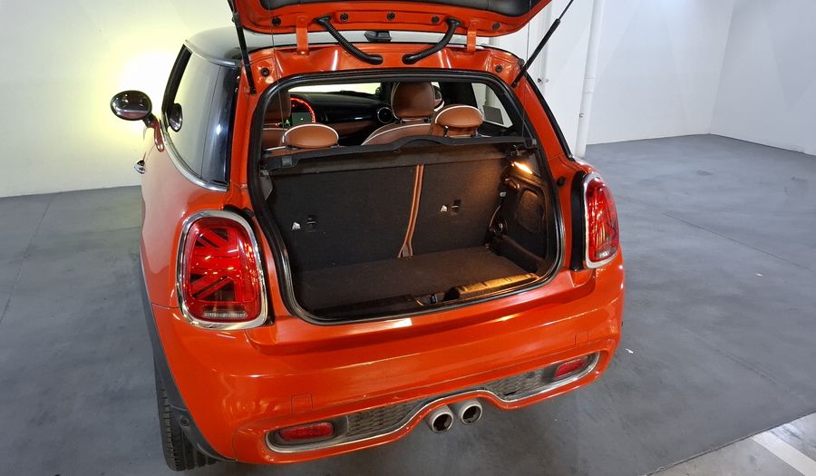 Mini Cooper S 2.0 COOPER HOT CHILI DCT Hatchback 2019