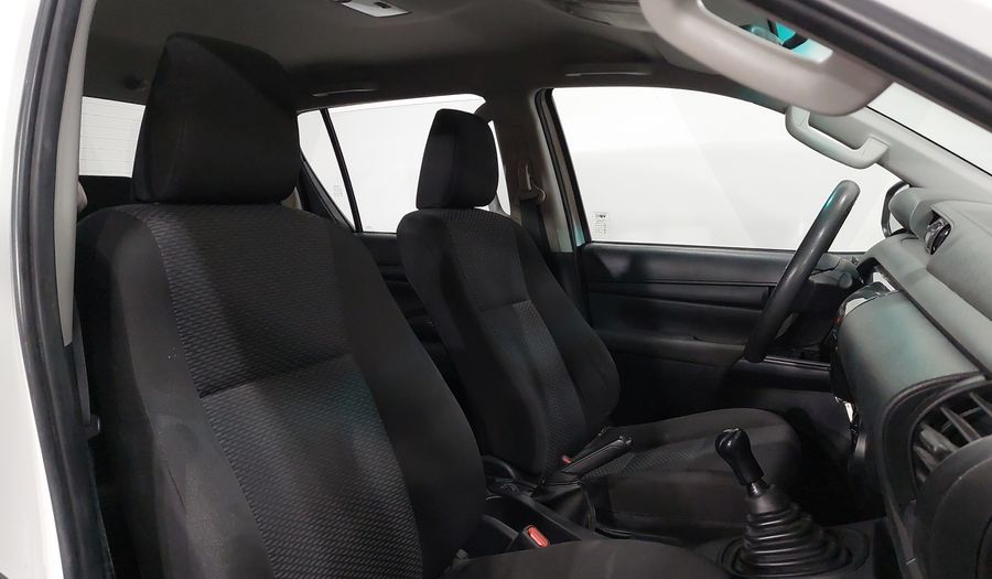 Toyota Hilux 2.7 BASE DOBLE CABINA Pickup 2021