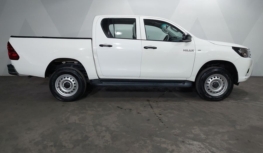 Toyota Hilux 2.7 BASE DOBLE CABINA Pickup 2021