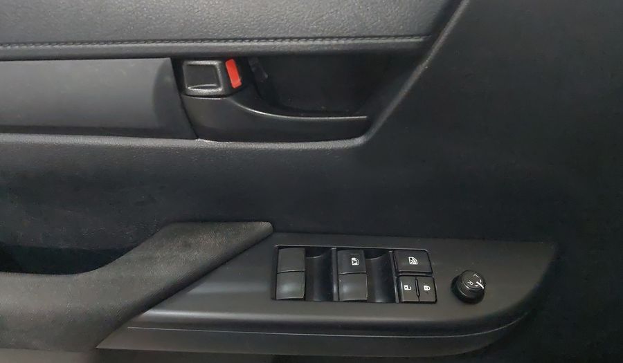 Toyota Hilux 2.7 BASE DOBLE CABINA Pickup 2021