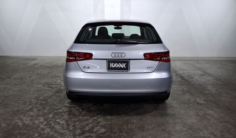 Audi A3 1.4 TFSI AMBIENTE S TRONIC Hatchback 2015