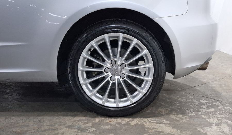 Audi A3 1.4 TFSI AMBIENTE S TRONIC Hatchback 2015