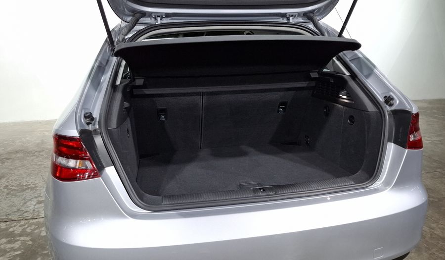Audi A3 1.4 TFSI AMBIENTE S TRONIC Hatchback 2015