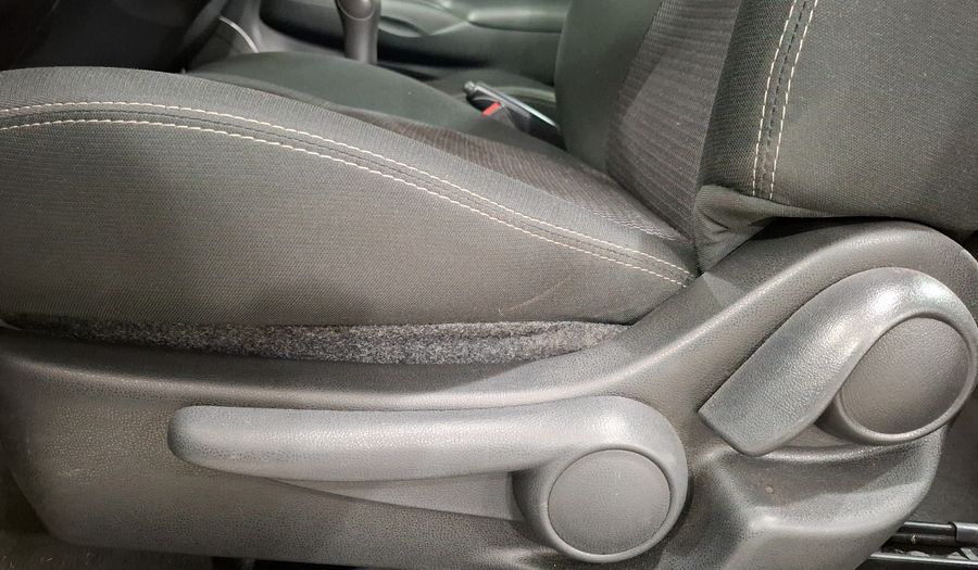 Nissan Versa 1.6 SENSE Sedan 2019