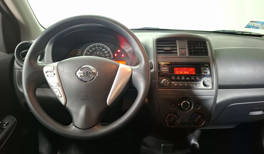 Nissan Versa 1.6 SENSE Sedan 2019