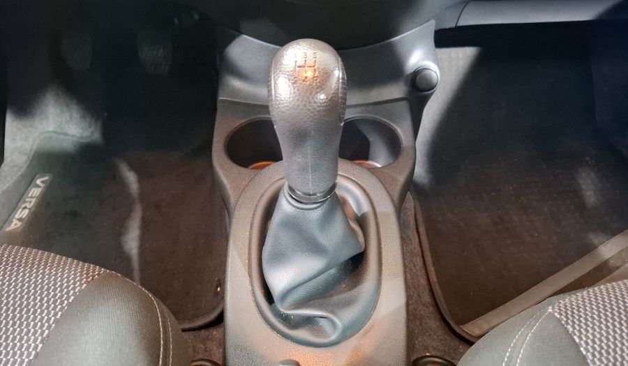 Nissan Versa 1.6 SENSE Sedan 2019