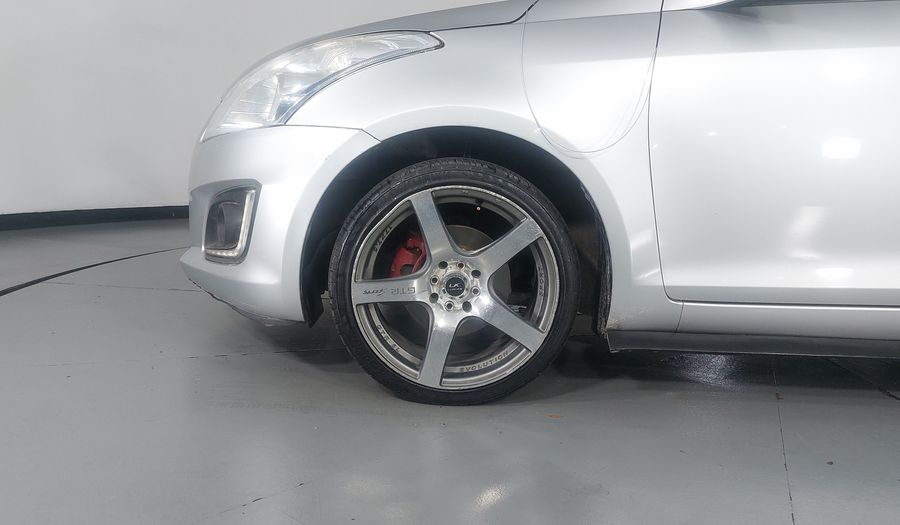 Suzuki Swift 1.4 GLX AT Hatchback 2015