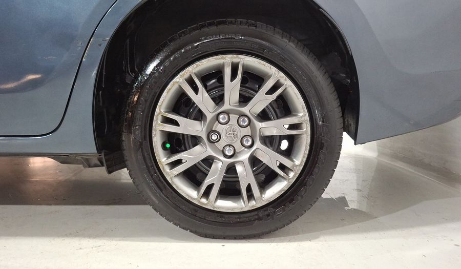 Toyota Corolla 1.8 BASE CVT Sedan 2015