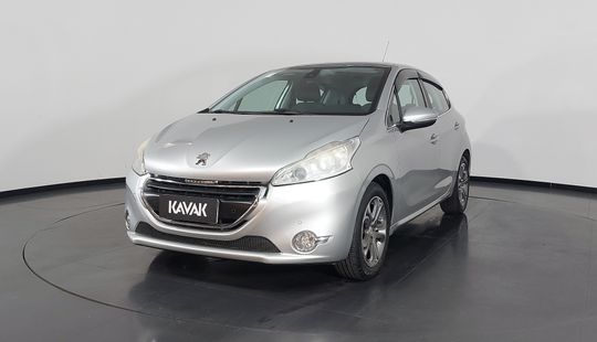 Peugeot • 208