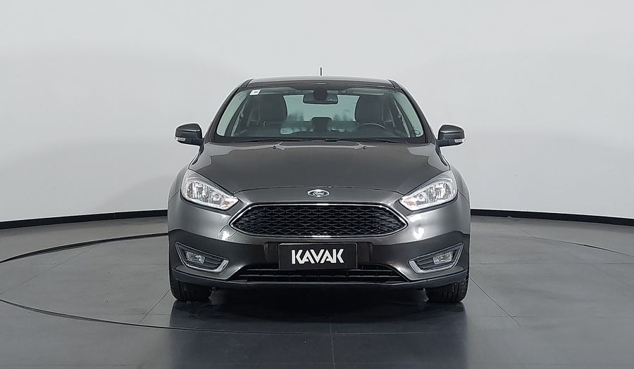 Ford Focus SE PLUS FASTBACK Sedan 2018