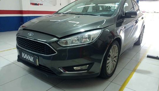 Ford • Focus