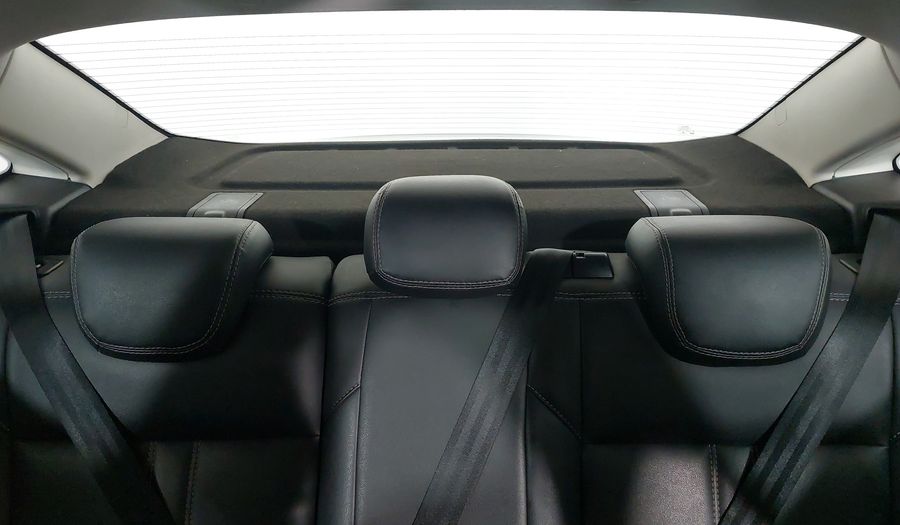 Ford Focus SE PLUS FASTBACK Sedan 2018