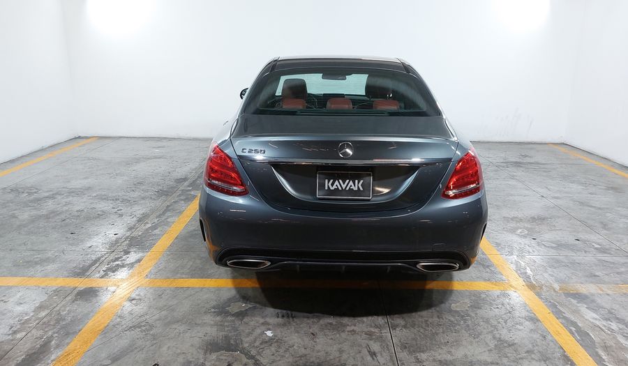 Mercedes Benz Clase C 2.0 250 SPORT AUTO Sedan 2018