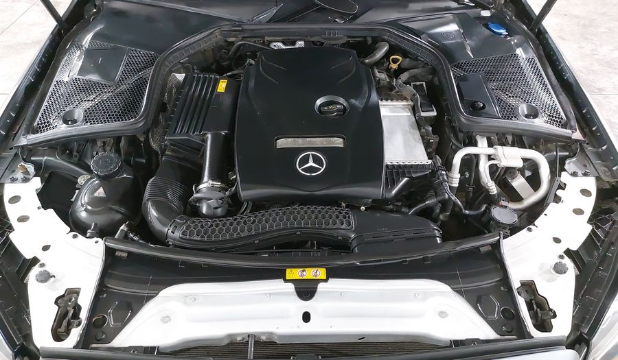 Mercedes Benz Clase C 2.0 250 SPORT AUTO Sedan 2018