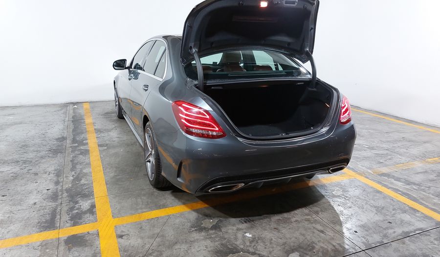 Mercedes Benz Clase C 2.0 250 SPORT AUTO Sedan 2018