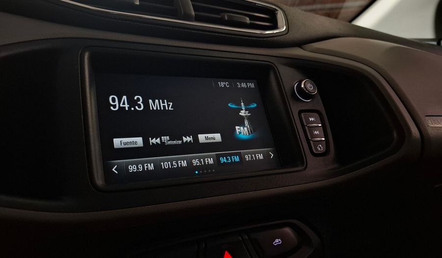 Chevrolet Onix 1.4 LT Hatchback 2019