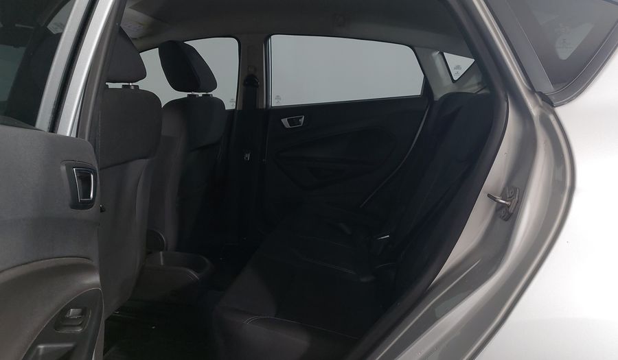 Ford Fiesta SE HATCH Hatchback 2015