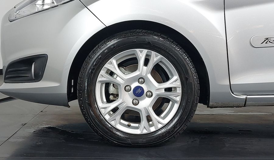 Ford Fiesta SE HATCH Hatchback 2015