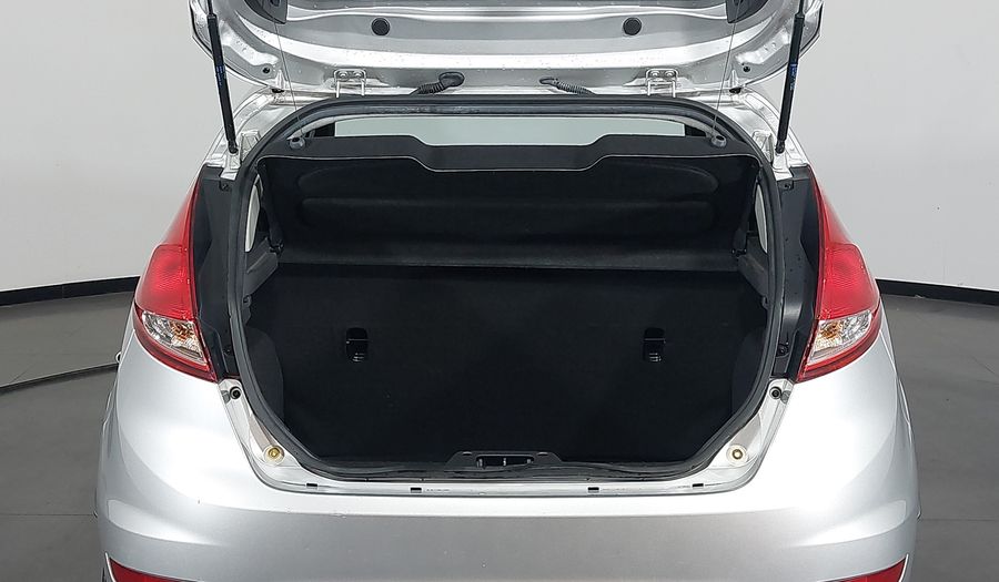 Ford Fiesta SE HATCH Hatchback 2015