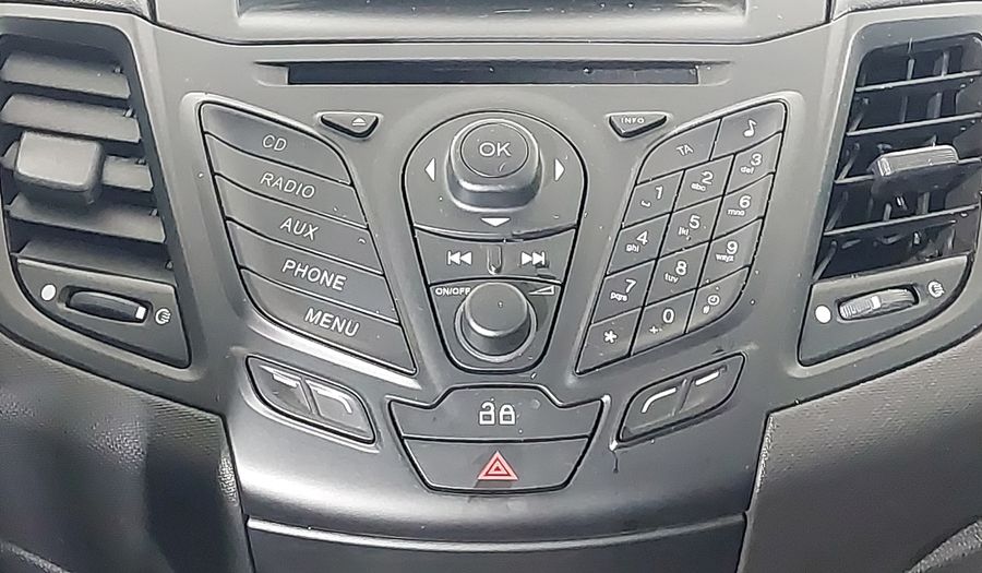 Ford Fiesta SE HATCH Hatchback 2015