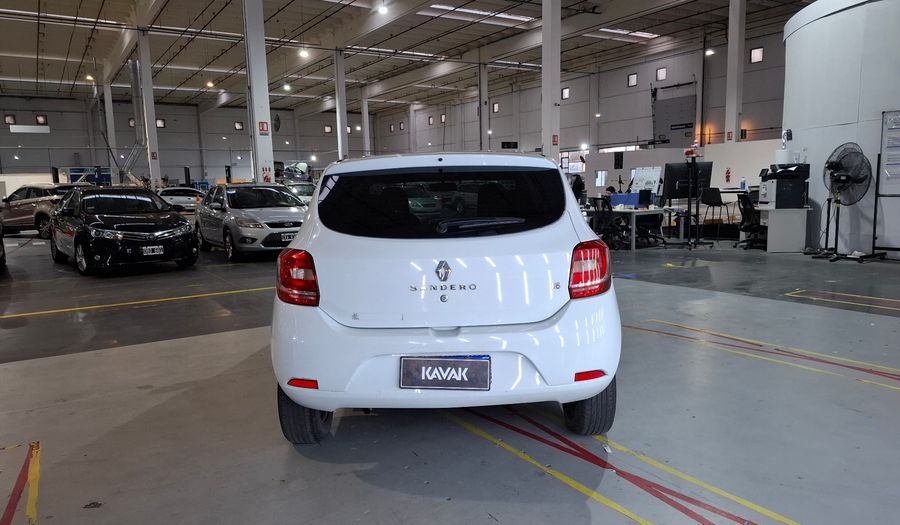 Renault Sandero 1.6 AUTHENTIQUE Hatchback 2017