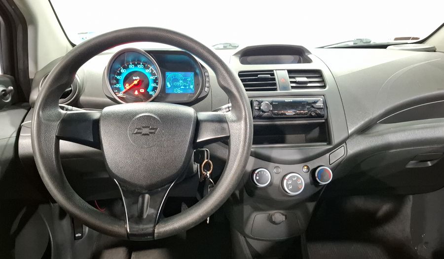 Chevrolet Spark Classic 1.2 LS A MT Hatchback 2016