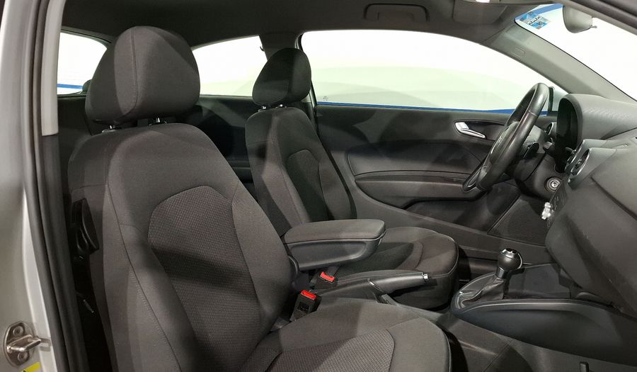 Audi A1 1.4 TFSI COOL S TRONIC Hatchback 2013