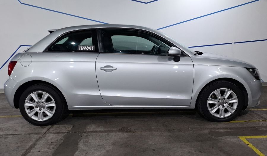 Audi A1 1.4 TFSI COOL S TRONIC Hatchback 2013