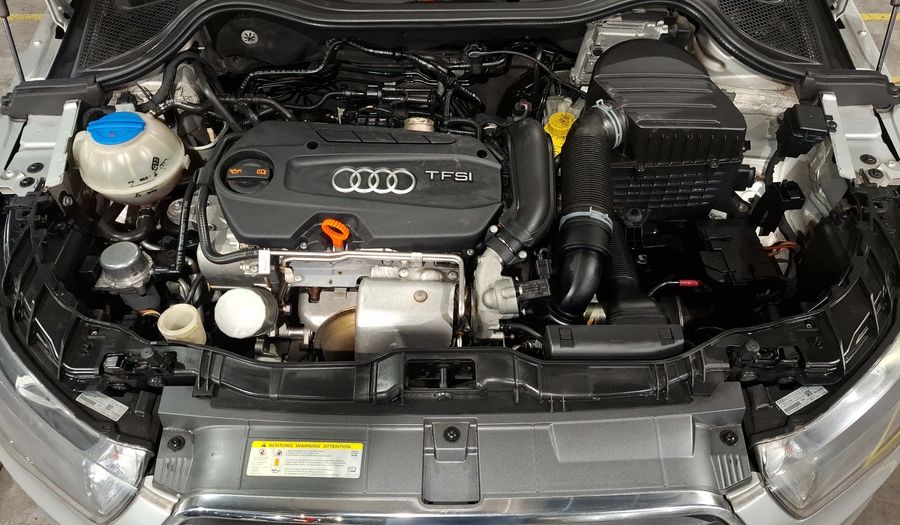 Audi A1 1.4 TFSI COOL S TRONIC Hatchback 2013