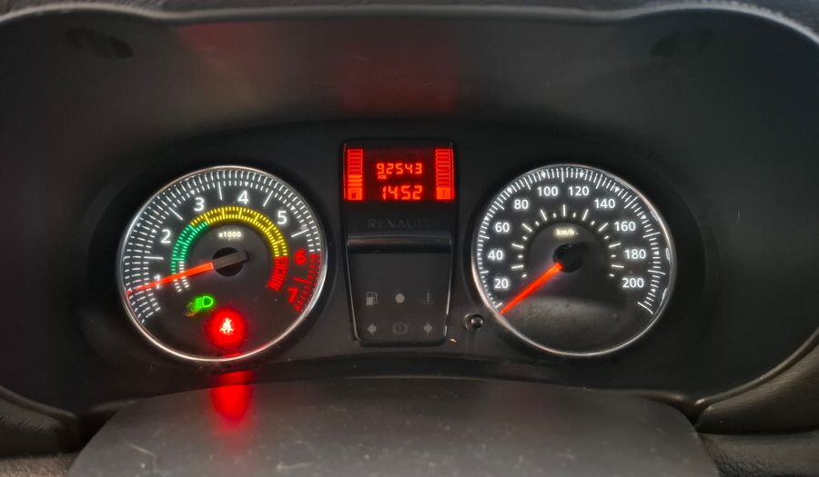 Renault Clio 1.1 DYNAMIQUE SAT Hatchback 2015