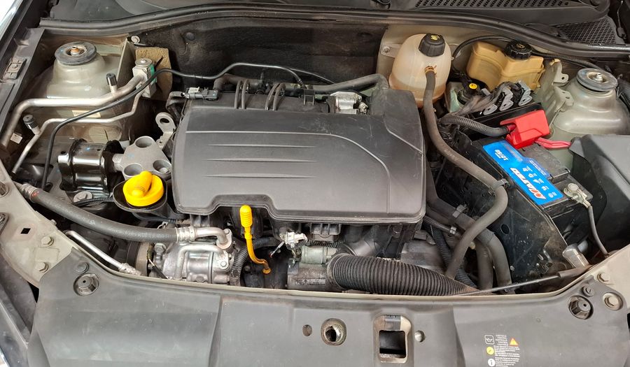 Renault Clio 1.1 DYNAMIQUE SAT Hatchback 2015