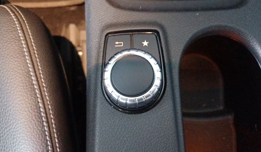 Mercedes Benz Clase Gla 1.6 GLA 200 DCT Suv 2020