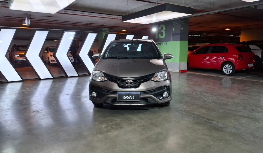 Toyota Etios 1.5 XLS AT Hatchback 2018