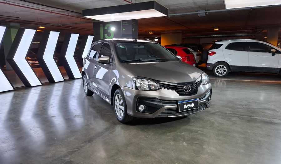 Toyota Etios 1.5 XLS AT Hatchback 2018