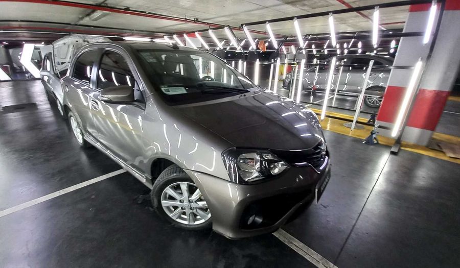 Toyota Etios 1.5 XLS AT Hatchback 2018