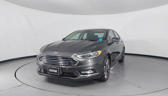 Ford • Fusion