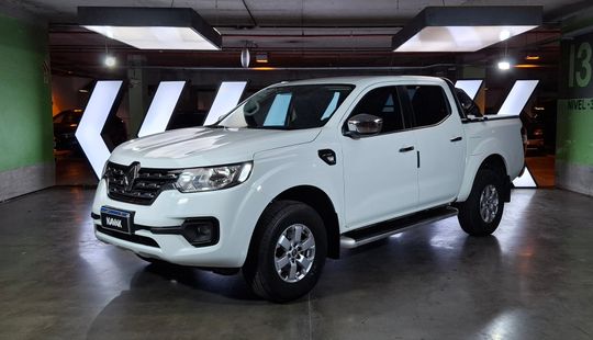 Renault • Alaskan