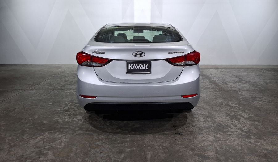 Hyundai Elantra 1.8 GLS AT Sedan 2015