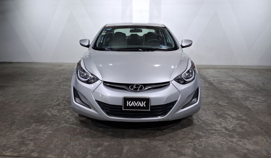 Hyundai Elantra 1.8 GLS AT Sedan 2015
