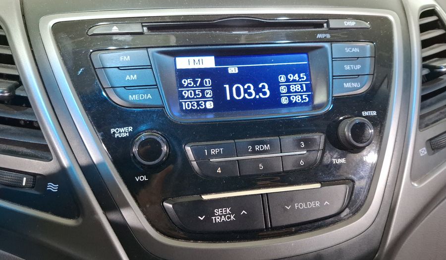 Hyundai Elantra 1.8 GLS AT Sedan 2015